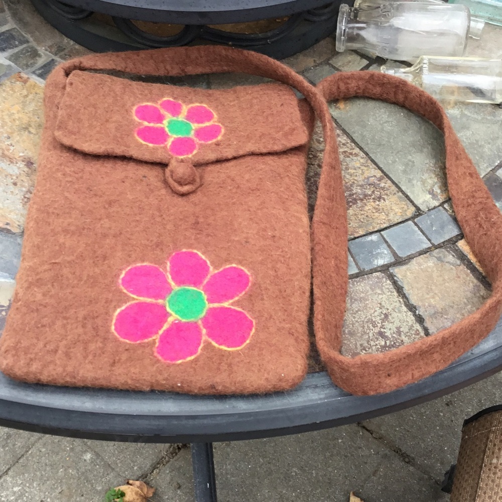 Brown Felt Shoulder Bag with Pink Floral Design